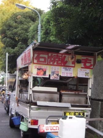 fc08c0732ad2cebee71f9f38ab9e4bc2 Tokyo-外苑前銀杏祭