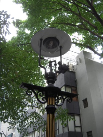 fcbb6d332f442985d24f519ffac6f5d9 HK-中環星巴克冰室&煤氣燈街