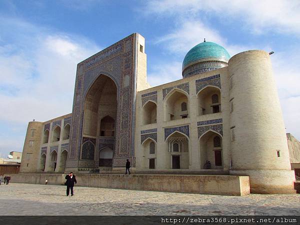 Emir Alim Khan Madrassah