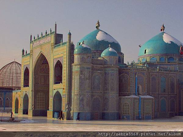 Hazrat Shrine