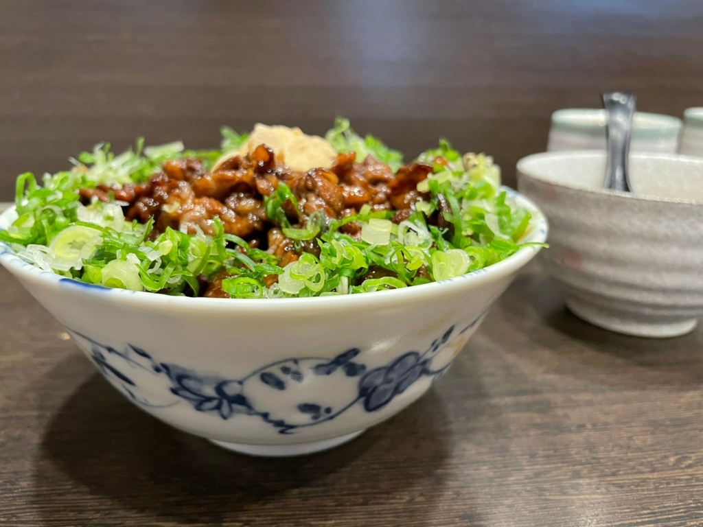 [食記] 永康壽司控報到 炙燒采田壽司