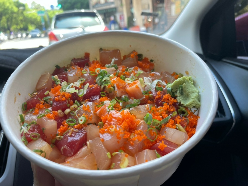 [食記] 台南府東街日暮壽司 來份清爽散壽司