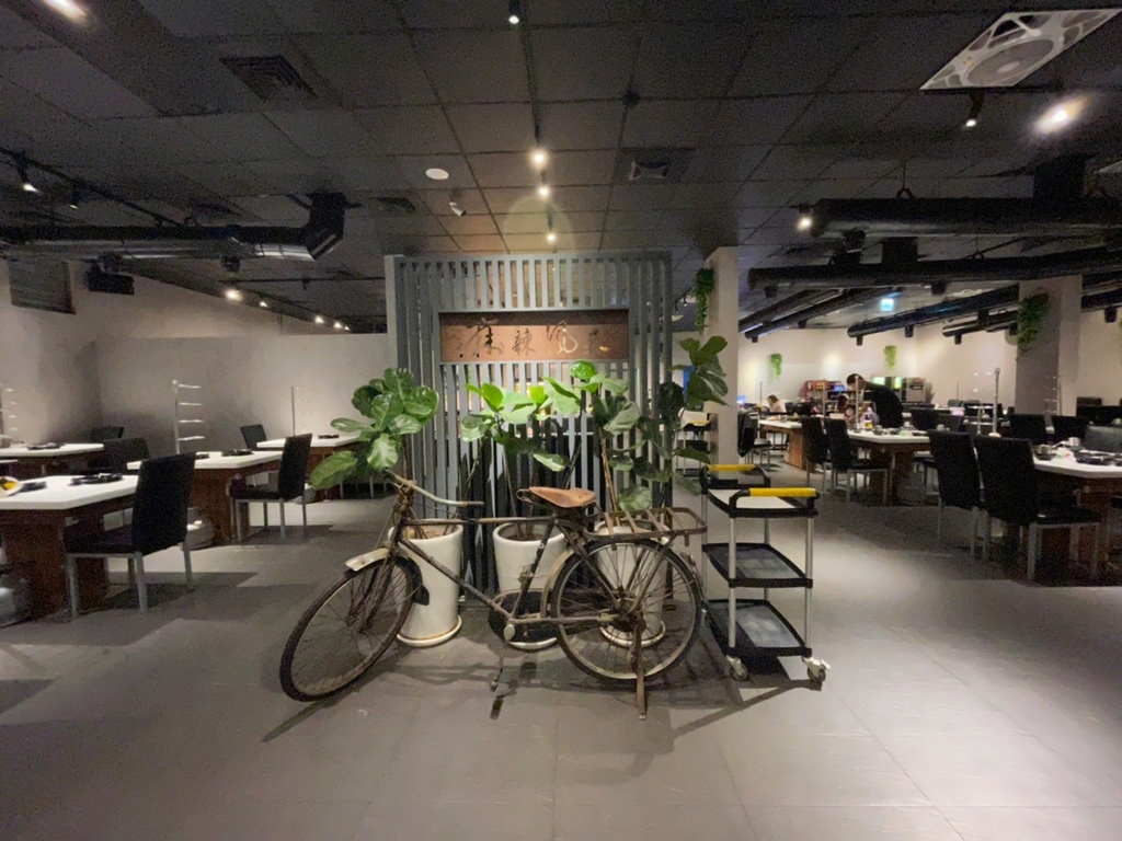 [食記] 台南個人獨享鴛養鍋 麻辣風暴