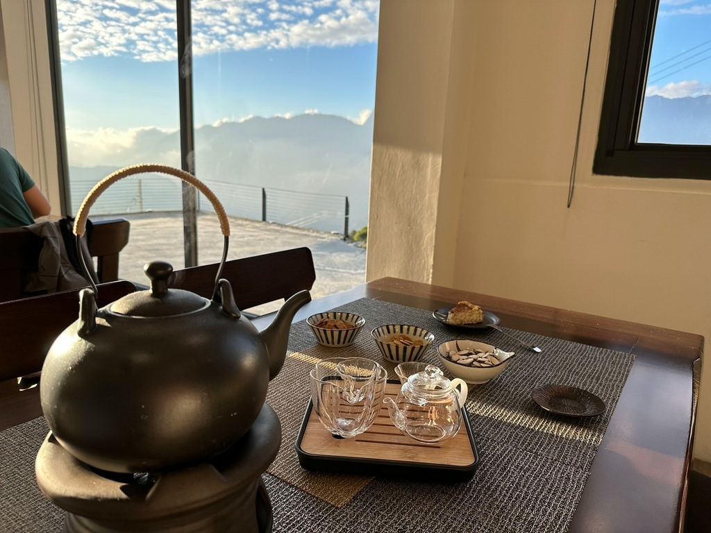 [食記] 台中預約制茶館筑淨茶苑 Serenity Tea