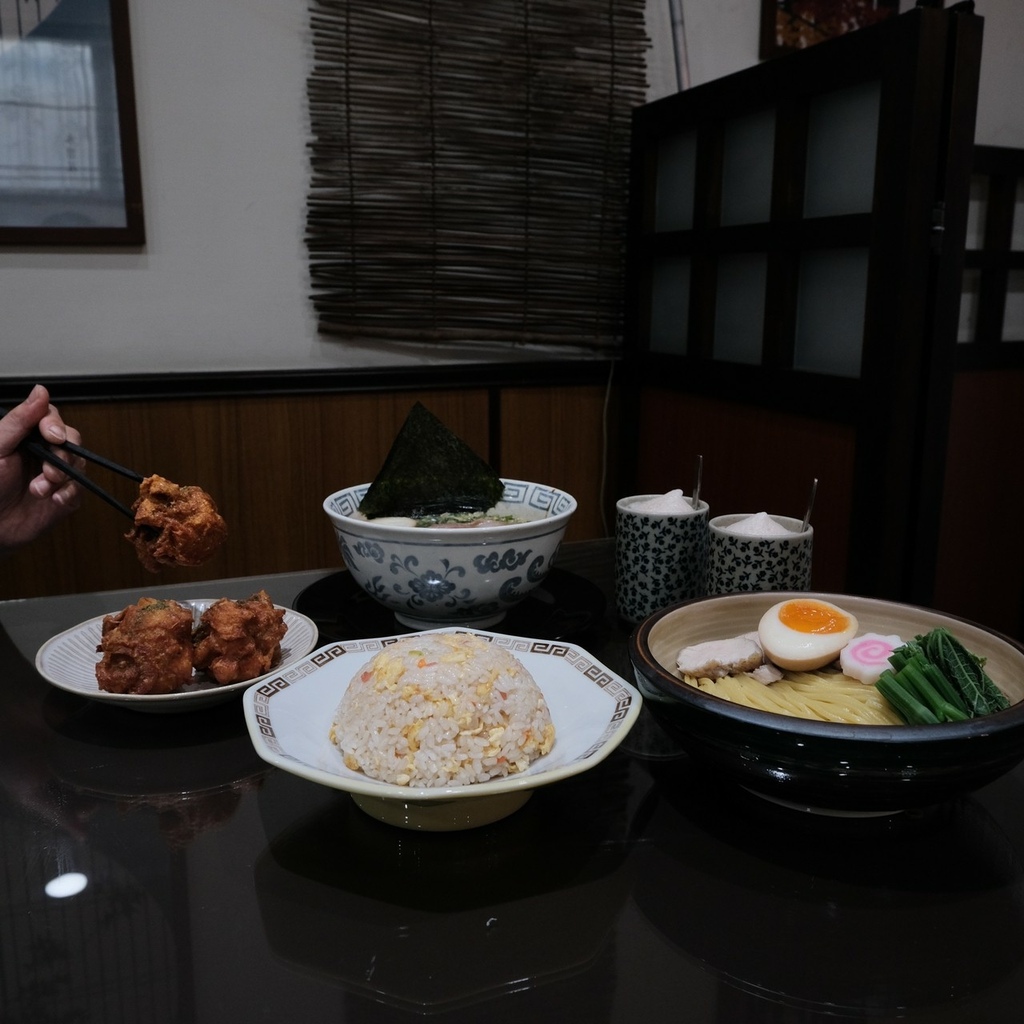 [食記] 拉麵店不能錯過的炒飯 臺南俺貳拉麵 