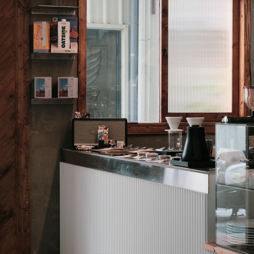 [食記] 台南隱身巷弄的1+咖啡1pluscoffee 