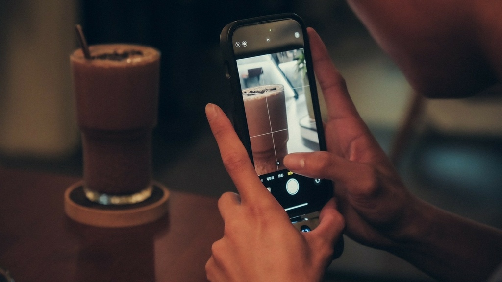 [食記] 高雄深夜咖啡 無 ‧ 瑣室 咖啡