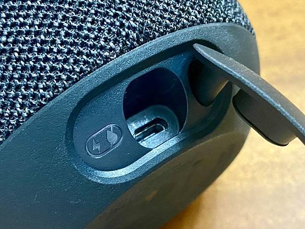 S__126885916 S__126885916