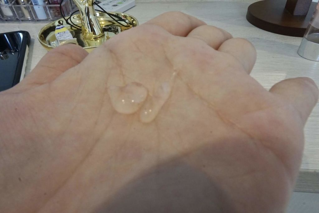 精華液-00 LRG_DSC04241.jpg