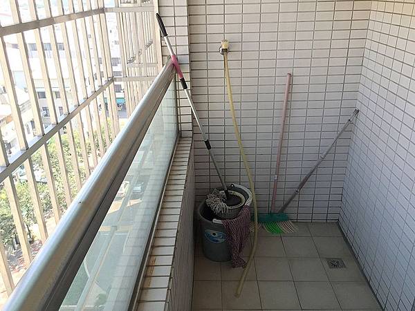相片 2014-10-21 上午10 06 58.jpg 相片 2014-10-21 上午10 06 58.jpg