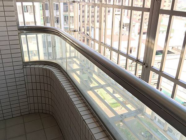 相片 2014-10-21 上午10 07 09.jpg 相片 2014-10-21 上午10 07 09.jpg