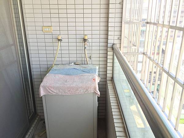 相片 2014-10-21 上午10 09 24.jpg 相片 2014-10-21 上午10 09 24.jpg
