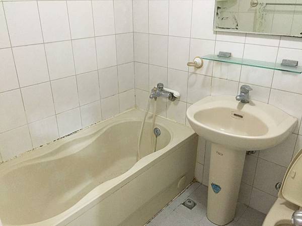 相片 2014-10-21 上午10 16 07.jpg 相片 2014-10-21 上午10 16 07.jpg