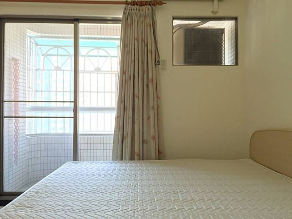 相片 2014-10-21 上午10 28 28.jpg 相片 2014-10-21 上午10 28 28.jpg