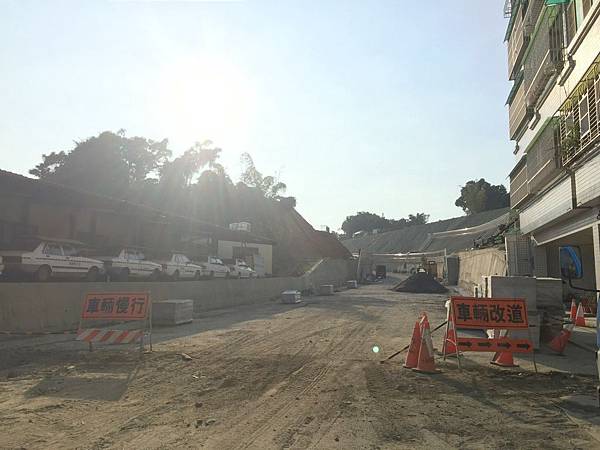 相片 2014-10-21 下午3 57 36.jpg 相片 2014-10-21 下午3 57 36.jpg