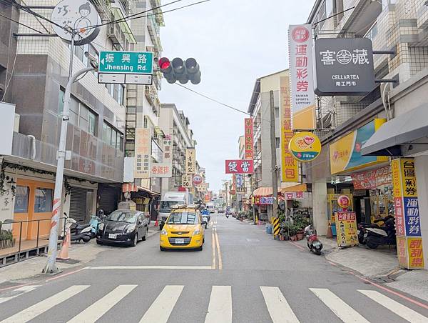 PXL_20250507_022542764.NIGHT.jpg PXL_20250507_022542764.NIGHT.jpg