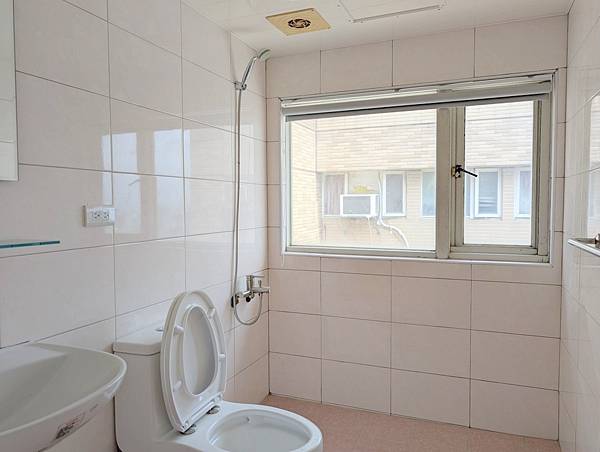 PXL_20250507_023609590.jpg PXL_20250507_023609590.jpg