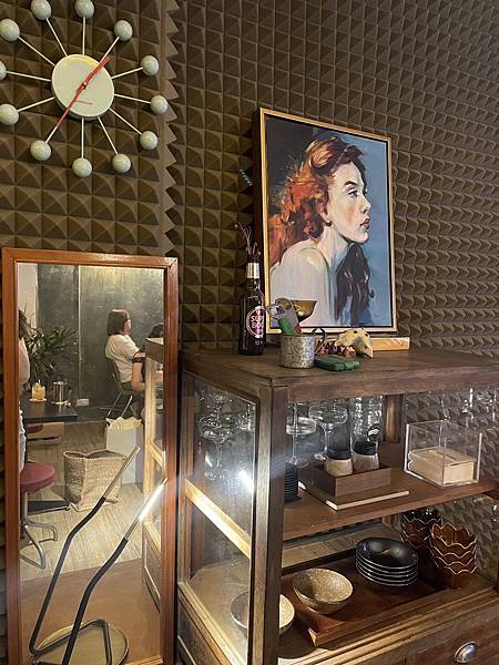 台中吾曹復古拍貼機烤串店推薦下班放鬆約會(寵物友善) 台中吾曹復古拍貼機烤串店推薦下班放鬆約會(寵物友善)