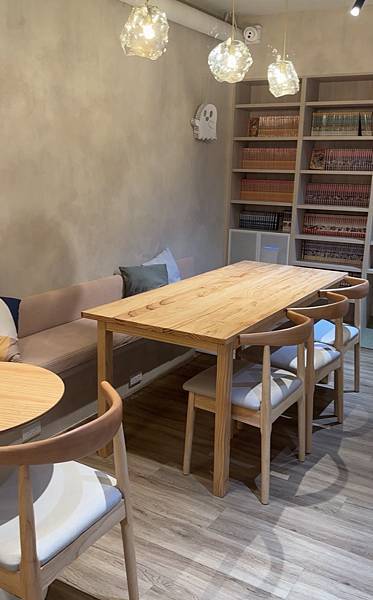 台北車站 貓咪咖啡廳|貓珈 飲料無限暢飲 有桌遊、漫畫 超多 台北車站 貓咪咖啡廳|貓珈 飲料無限暢飲 有桌遊、漫畫 超多