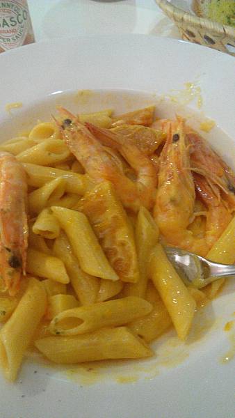 青青亭義大利麵 南瓜鮮蝦奶油筆管麵