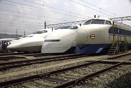 日本新幹線(shinkansen)