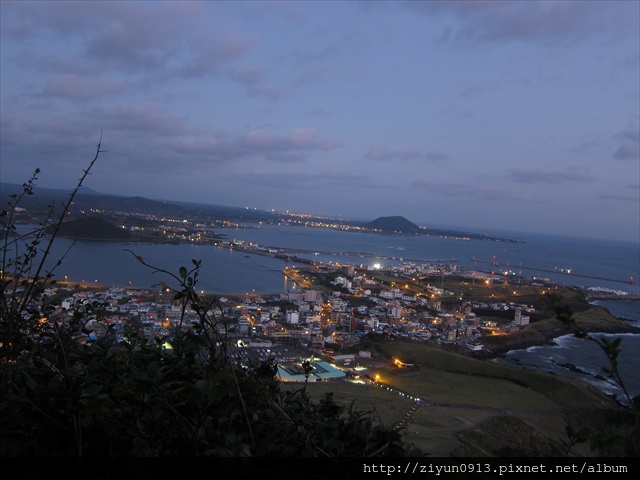 城山日出峰