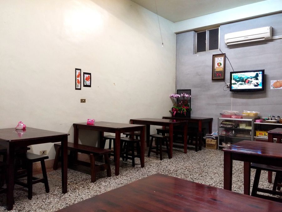 【高又鮮麵食】餐廳空間 【高又鮮麵食】餐廳空間