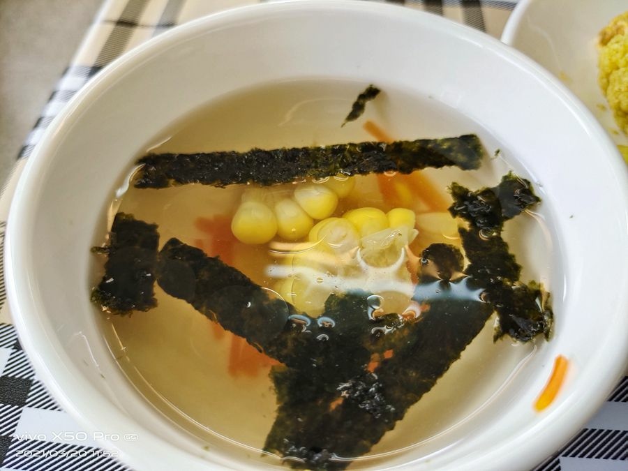 南投竹山素食餐廳-拾蔬食-紫菜玉米湯