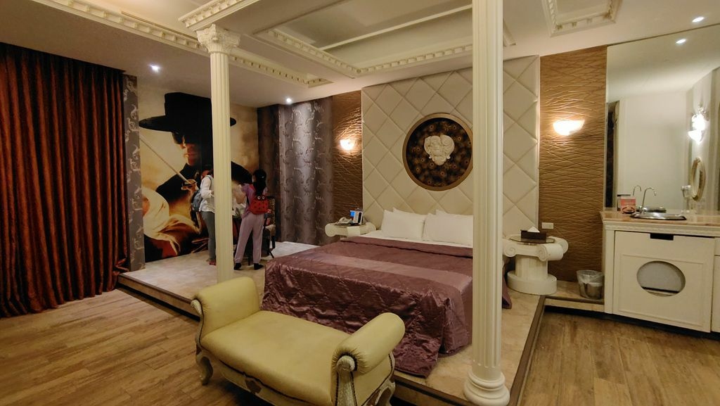 台南住宿-激情密碼藝術商旅汽車旅館-雙人套房