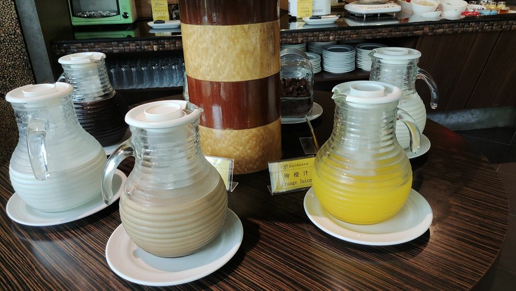 台南住宿-激情密碼藝術商旅汽車旅館-早餐