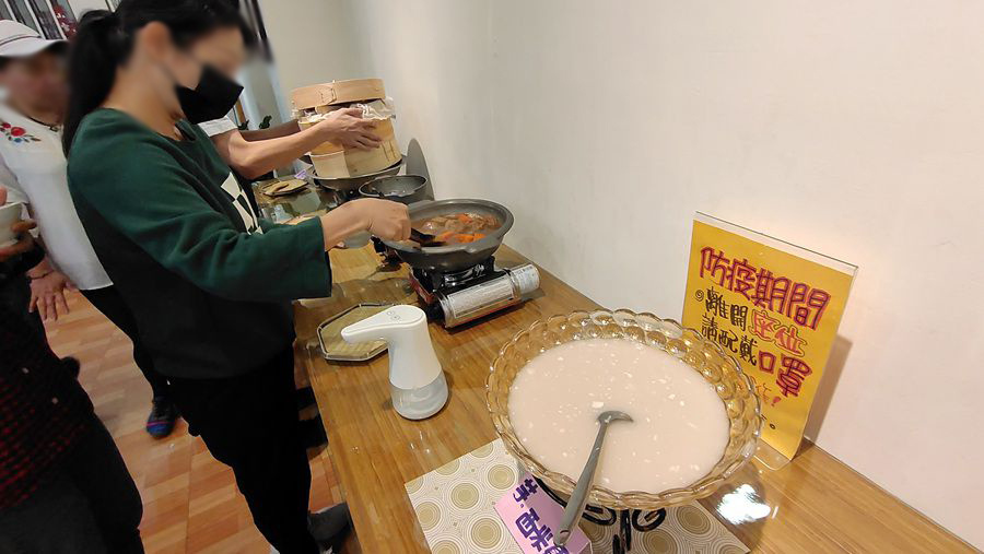 溪頭美食餐廳-品邑養生蔬食火鍋-自助吧