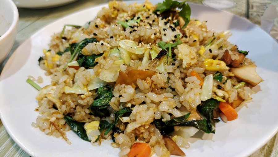 台中梧棲素食餐廳-億蔬館-超好吃的炒飯