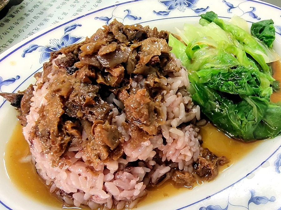 草屯素食小吃-素宴館-素燥飯