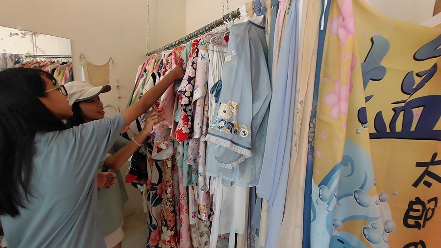 塩太郎的家- 古裝漢服日式浴衣挑選 塩太郎的家- 古裝漢服日式浴衣挑選