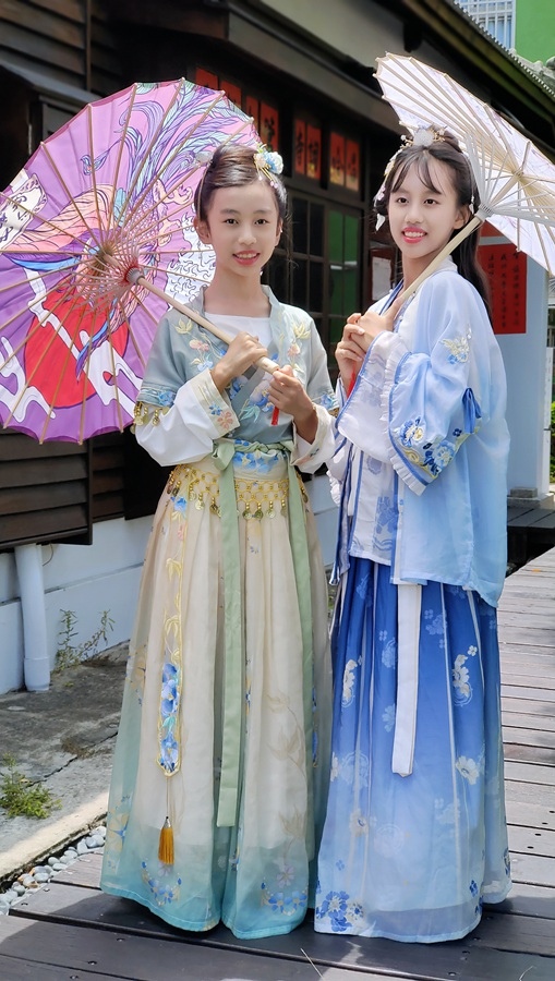 塩太郎的家- 漢服和服體驗-戶外踩點外拍 塩太郎的家- 漢服和服體驗-戶外踩點外拍