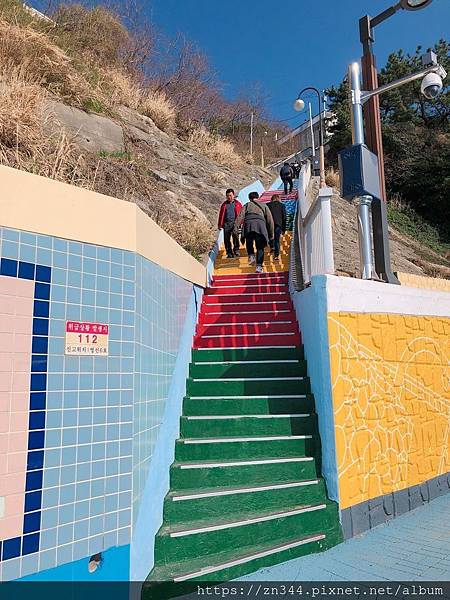 UNADJUSTEDNONRAW_thumb_37bb.jpg UNADJUSTEDNONRAW_thumb_37bb.jpg