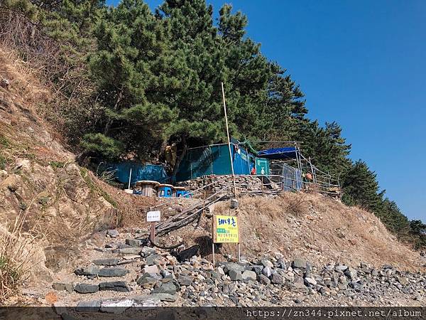 UNADJUSTEDNONRAW_thumb_37c4.jpg UNADJUSTEDNONRAW_thumb_37c4.jpg