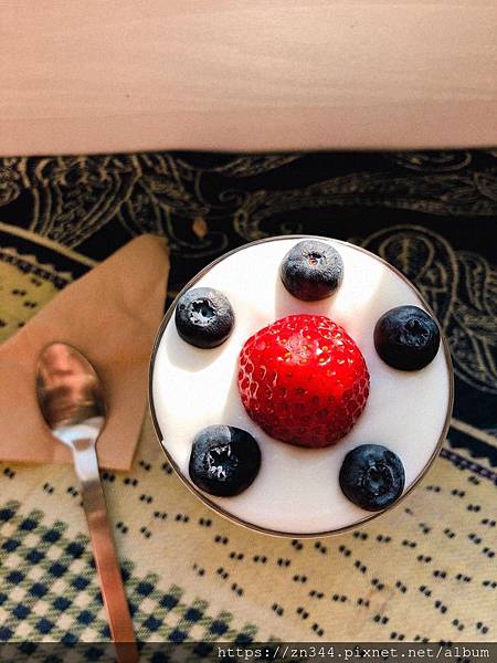 UNADJUSTEDNONRAW_thumb_37eb.jpg UNADJUSTEDNONRAW_thumb_37eb.jpg