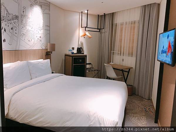 UNADJUSTEDNONRAW_thumb_3be8.jpg UNADJUSTEDNONRAW_thumb_3be8.jpg