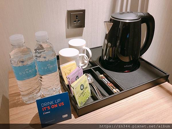 UNADJUSTEDNONRAW_thumb_3bed.jpg UNADJUSTEDNONRAW_thumb_3bed.jpg