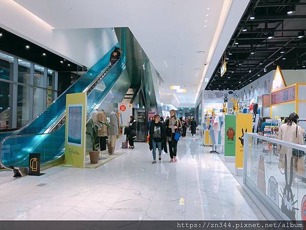 UNADJUSTEDNONRAW_thumb_3bf6.jpg UNADJUSTEDNONRAW_thumb_3bf6.jpg