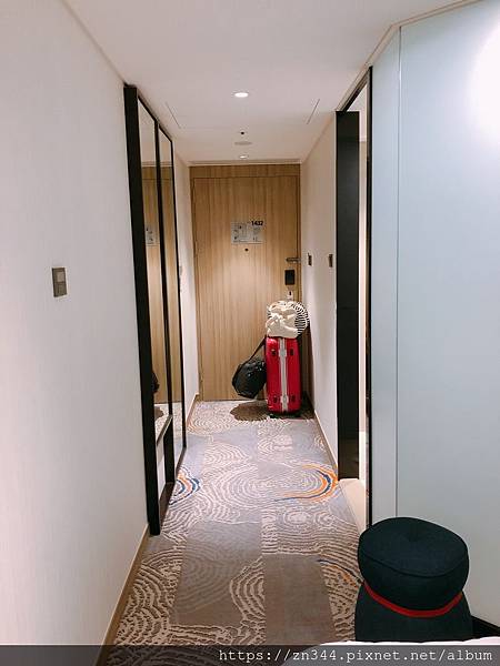 UNADJUSTEDNONRAW_thumb_3dcb.jpg UNADJUSTEDNONRAW_thumb_3dcb.jpg