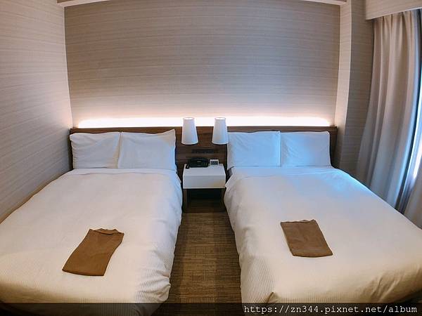 UNADJUSTEDNONRAW_thumb_4119.jpg UNADJUSTEDNONRAW_thumb_4119.jpg