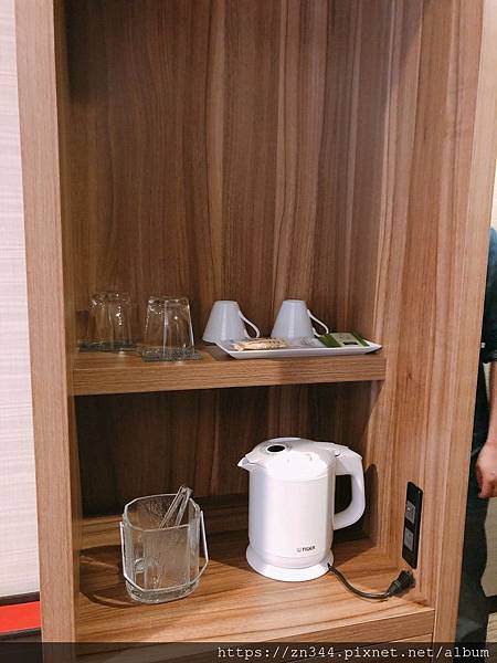 UNADJUSTEDNONRAW_thumb_411a.jpg UNADJUSTEDNONRAW_thumb_411a.jpg