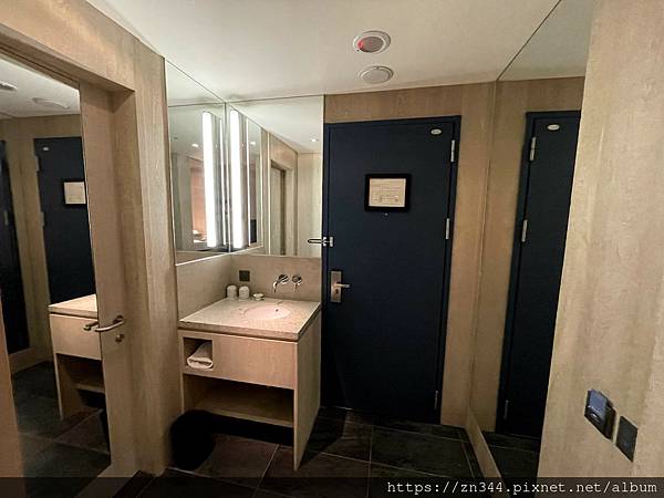 IMG_9260.JPG IMG_9260.JPG