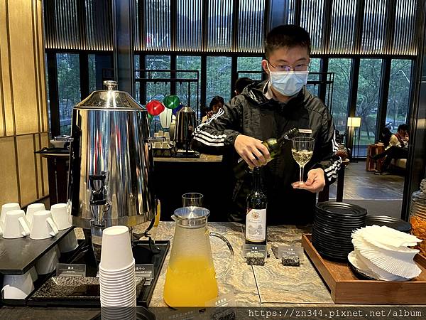 IMG_9356.JPG IMG_9356.JPG