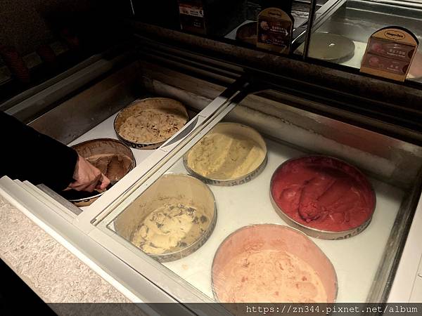 IMG_9403.JPG IMG_9403.JPG