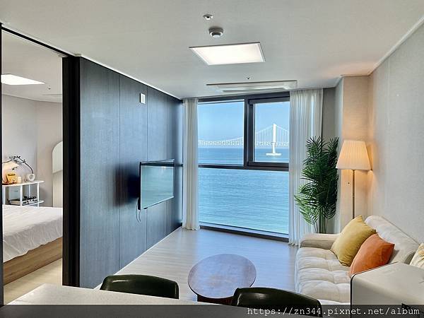 IMG_4043.jpg IMG_4043.jpg