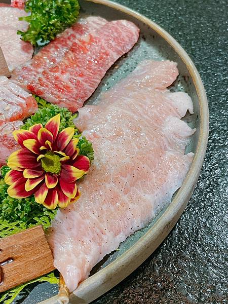 食記 ཾ無上炭火燒肉༺台北松山雙人套餐炭火高級燒肉x專人服務