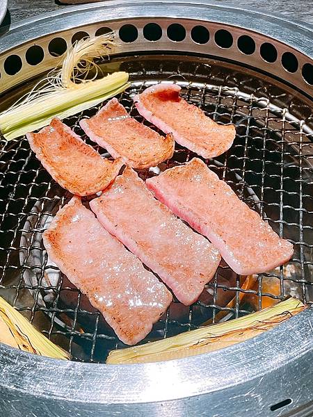 食記 ཾ 燒肉中山༺台北｜101美食 ATT4FUN 約會看